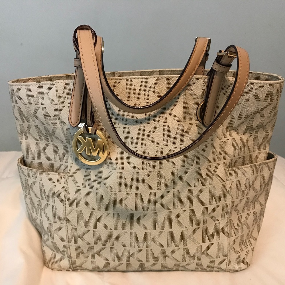 MK Tote bag